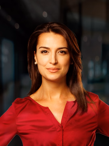 Aline Castro