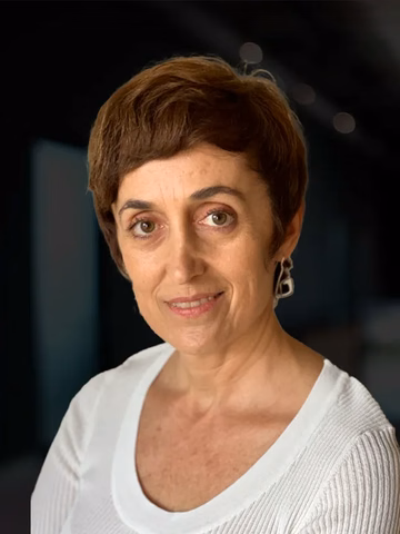 Claudia Feitosa-Santana